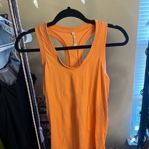 Athleta workout tank top